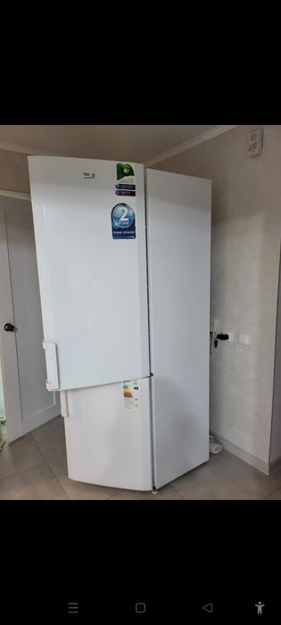 Продам холодильник