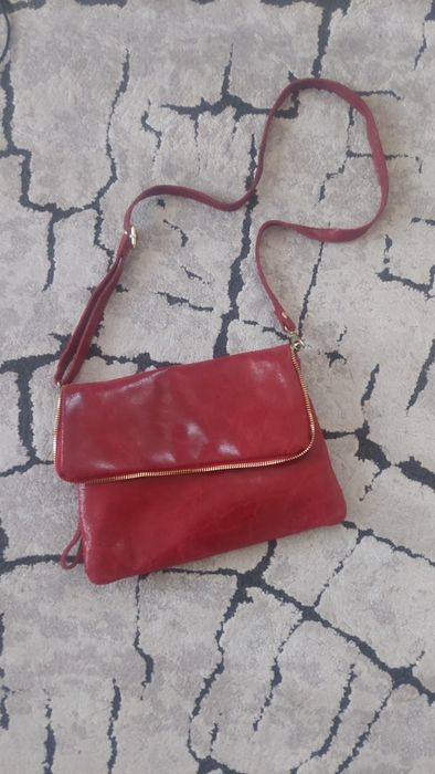 Geanta piele naturala rosu - 30 lei