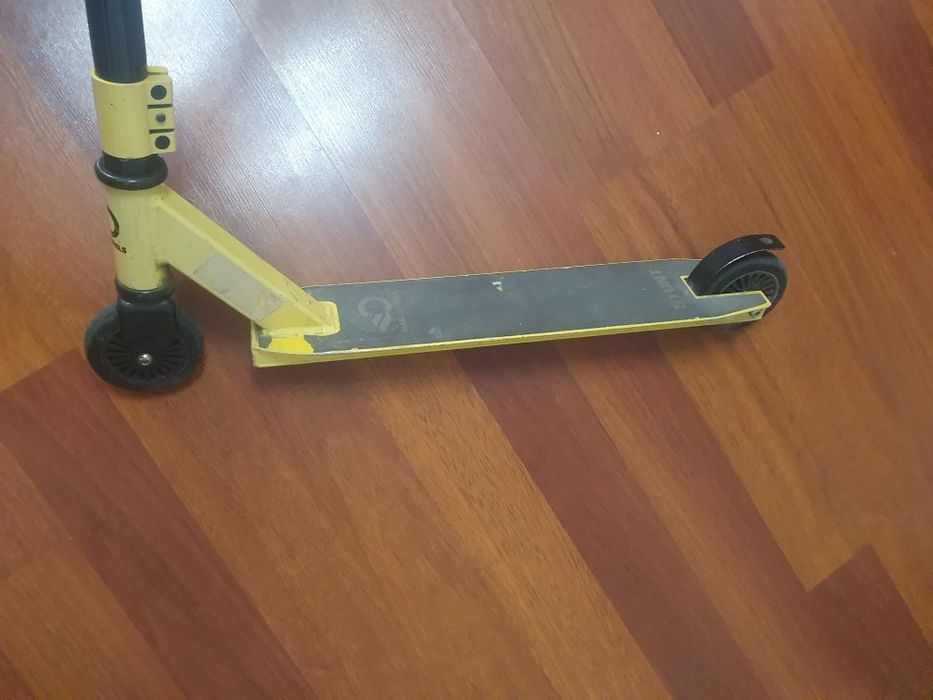 Vând trotineta de scheme