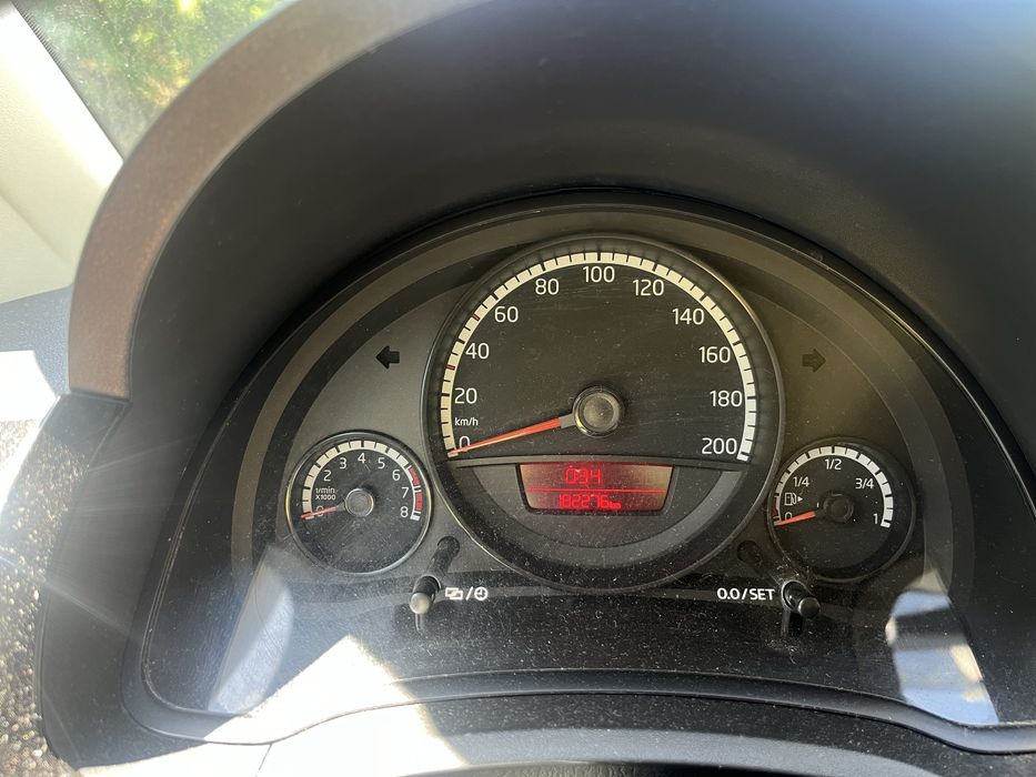 VW UP! 2013 1.0 mpi
