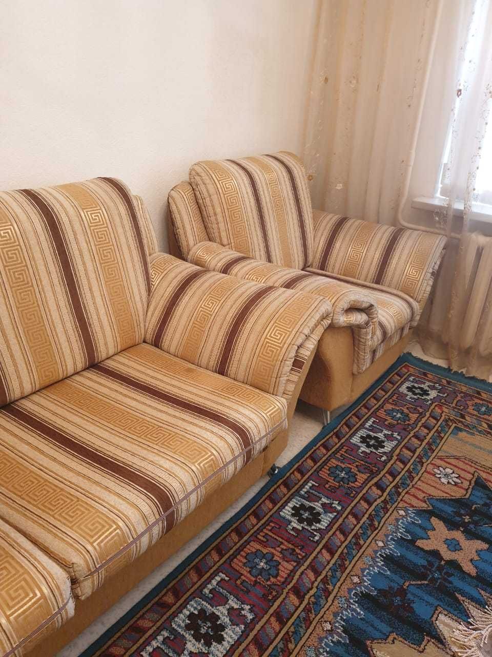 Продается диван и кресло