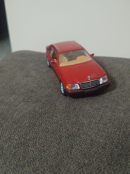 Макет на Мерцедес ,W140