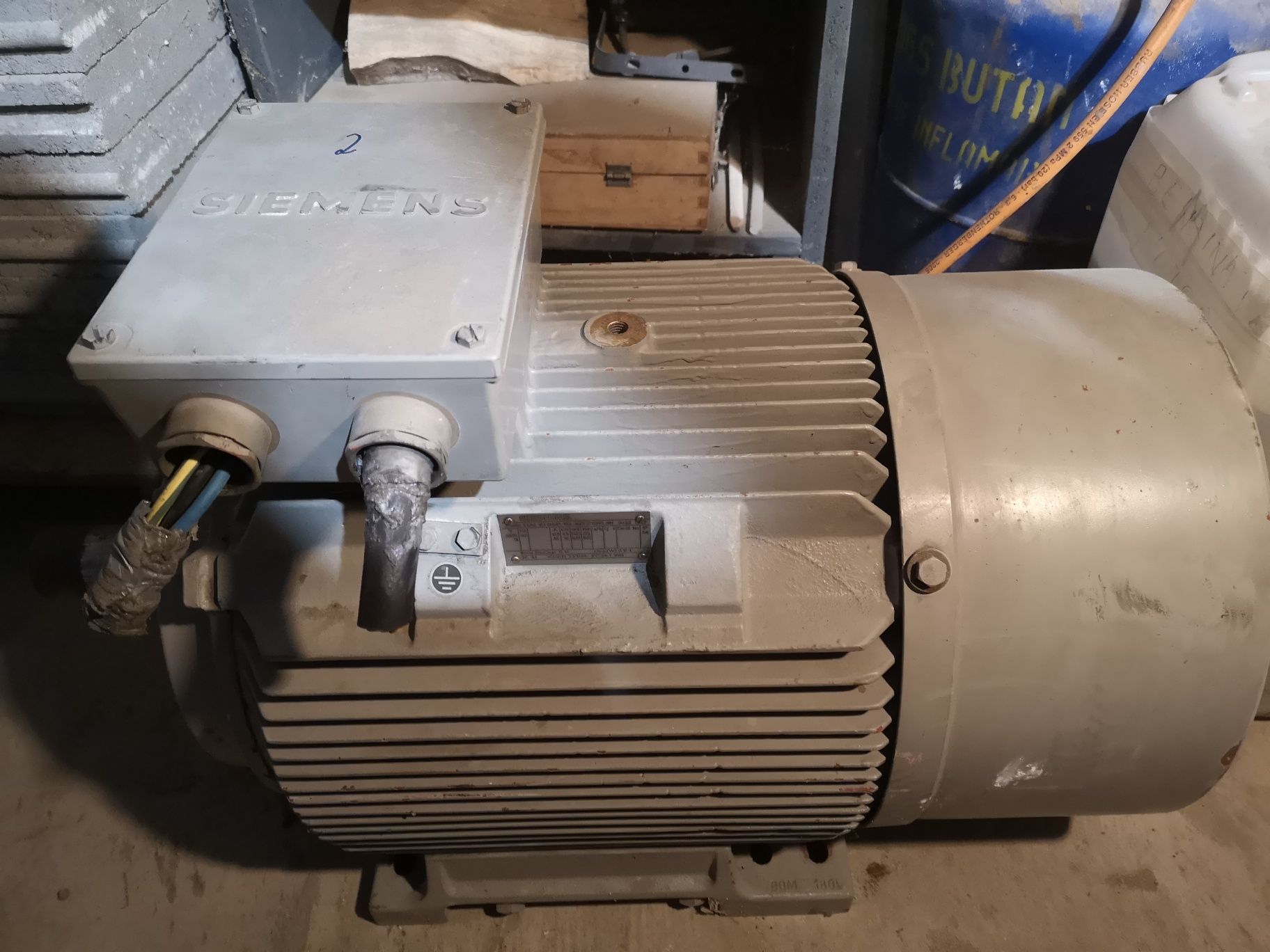 Motor electric trifazic. 16kw