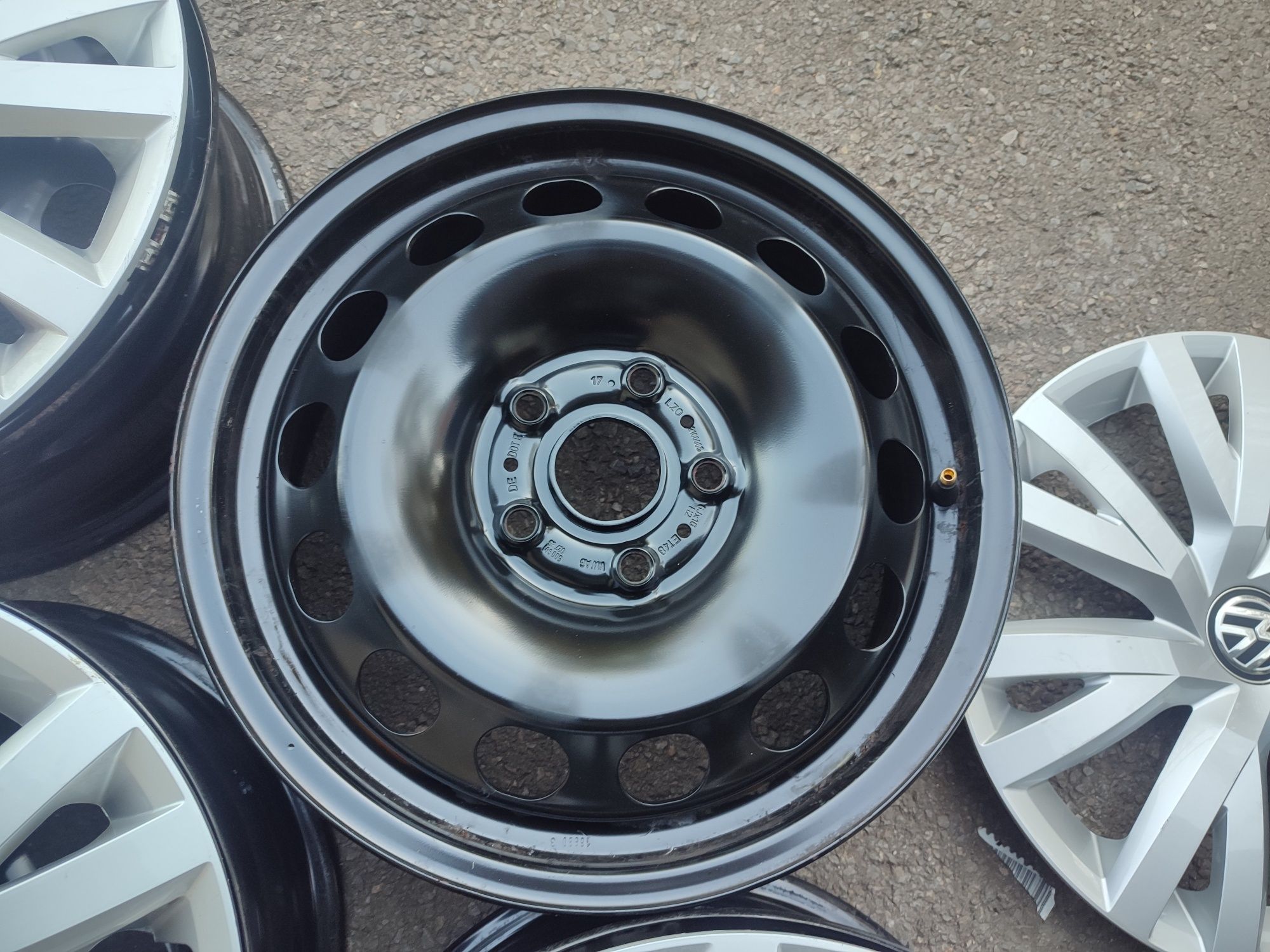 16" оригинални джанти с тасове за Vw Golf/Passat...