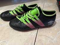 Футболни стоножки  umbro [39]