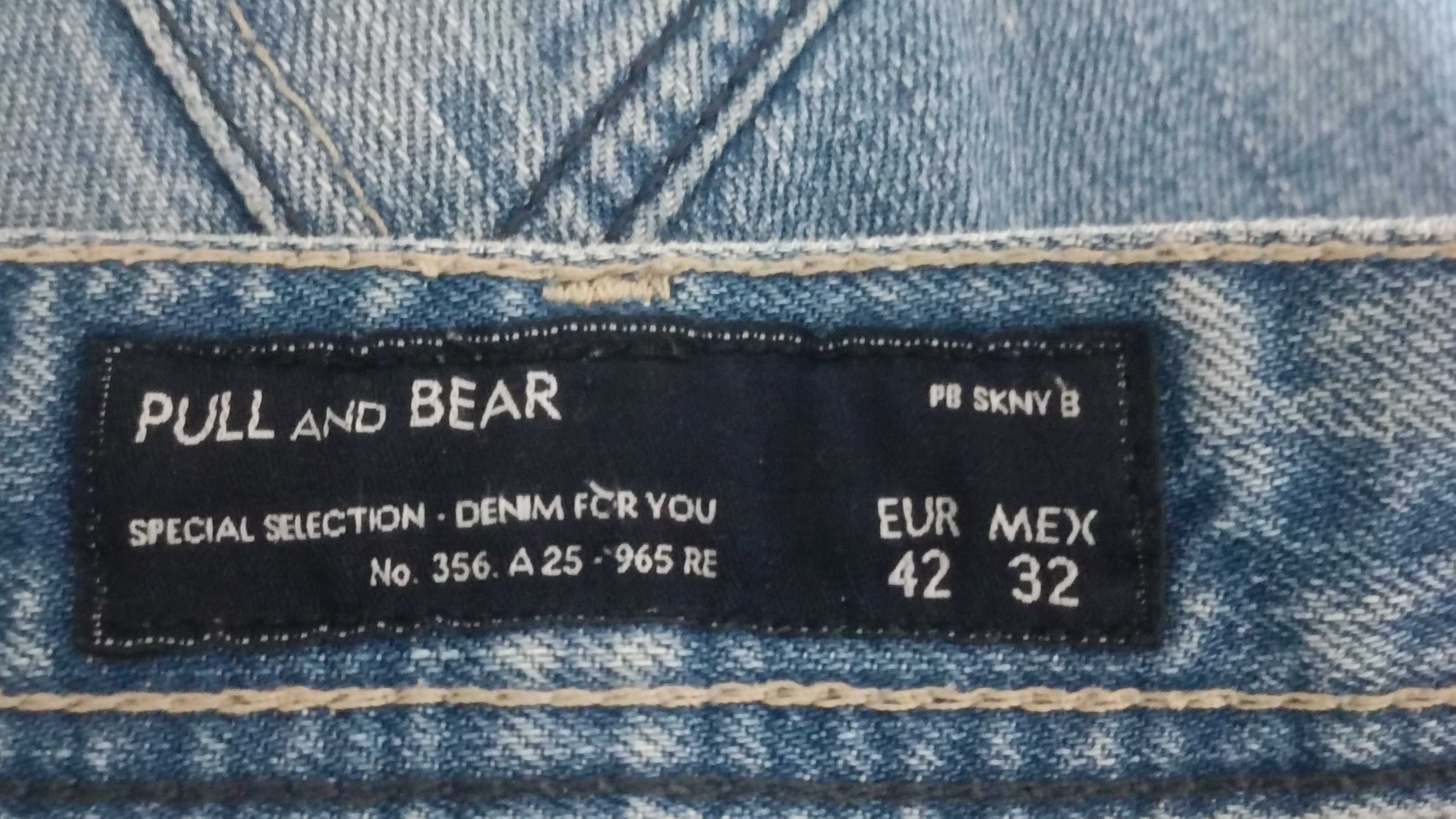 Мъжки дънки PULL AND BEAR