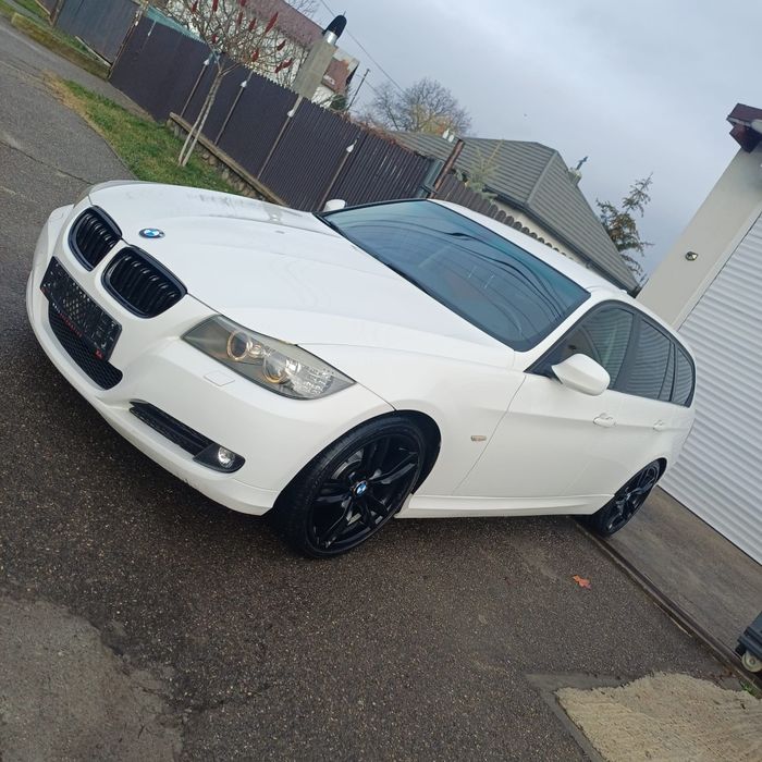 Seria 3 / 2011 / 2.0 Diesel 143 cp / Euro 5 / Navi / Clima / Piele / J