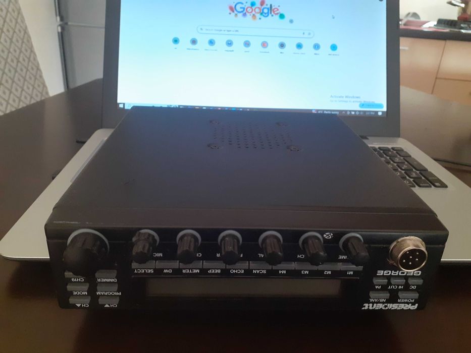 Statie cb President George I