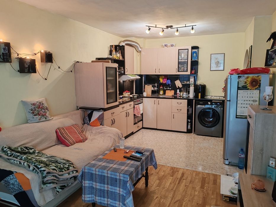 Продава се Двустаен апартамент в Варна, Трошево - 85 кв.м за 2224 €/кв.м - Снимка #1