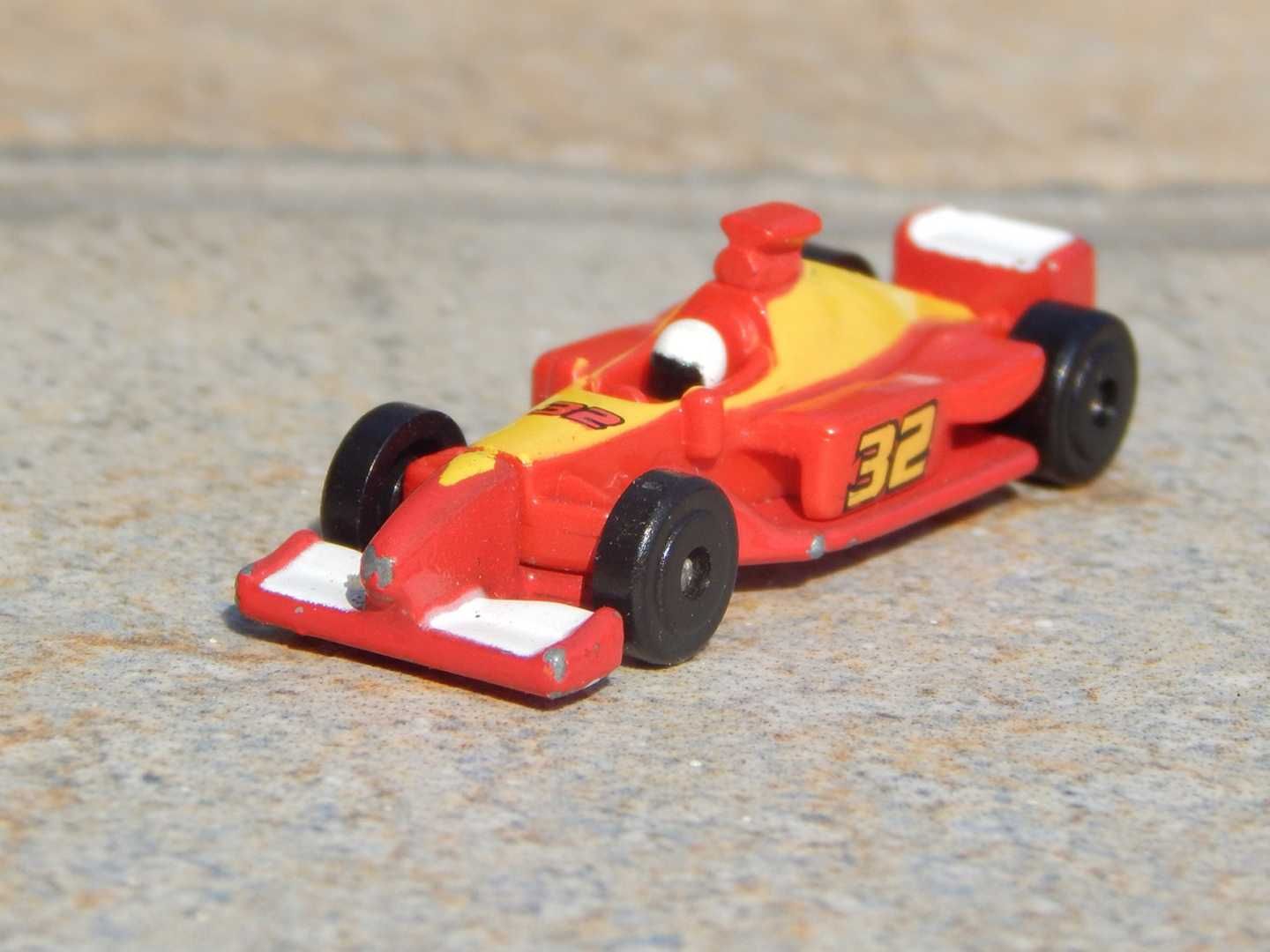 Macheta masina Formula 1 Ferrari 1999 Hasbro Micro Machines 1999 nr 32