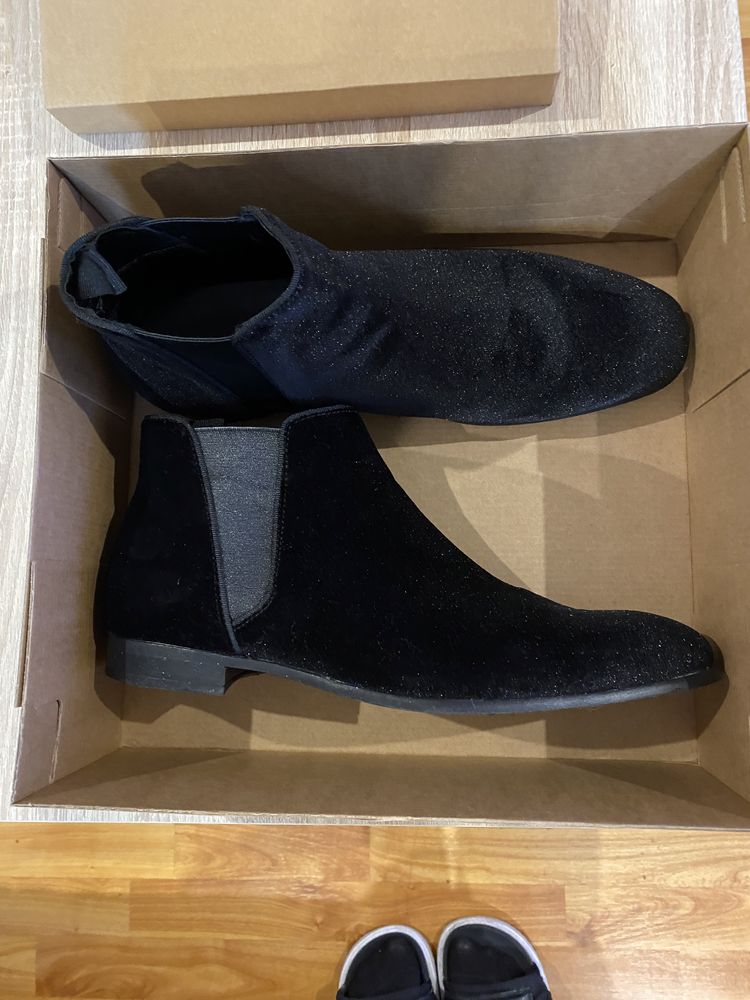 Pantofi Zara 43 Chelsea Boots,negru sidefat