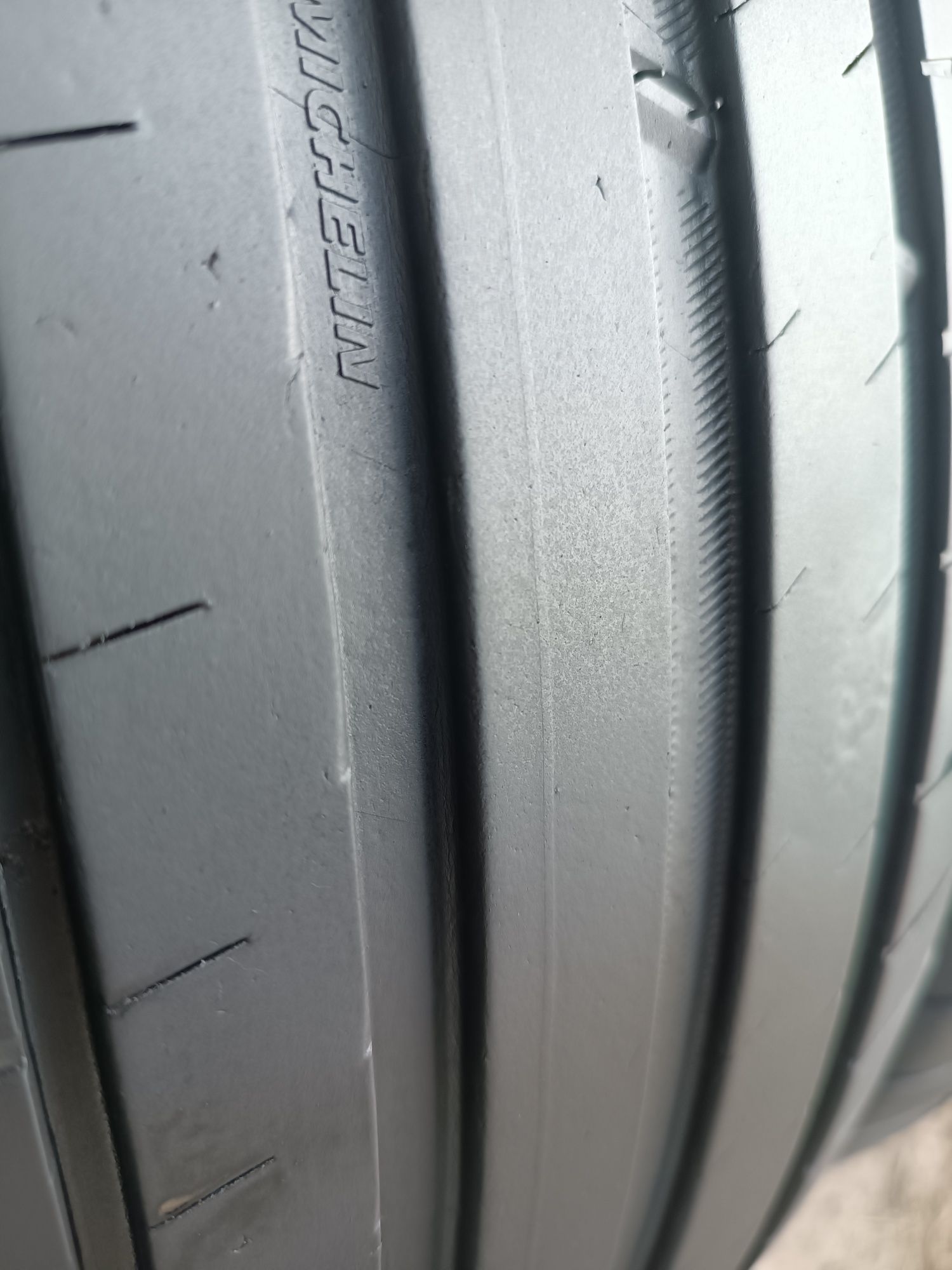 235/60/18 Michelin Дот 1119