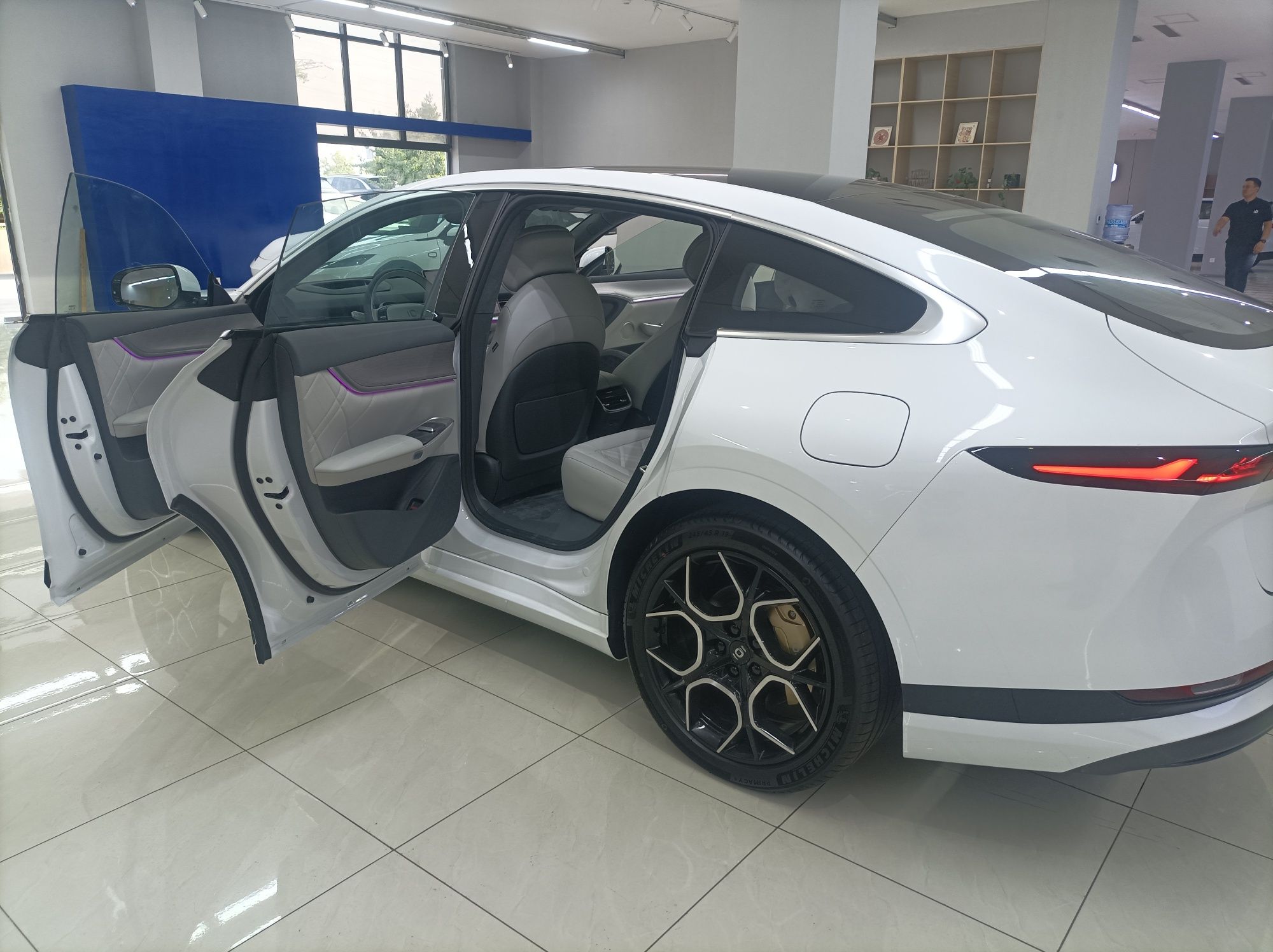 Changan Nevo A07 200Max (Hybrid)