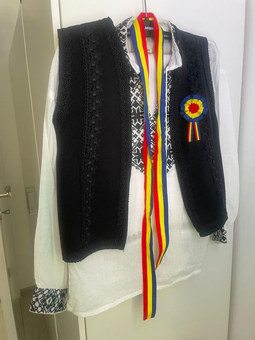 Compleu Românesc pentru copii