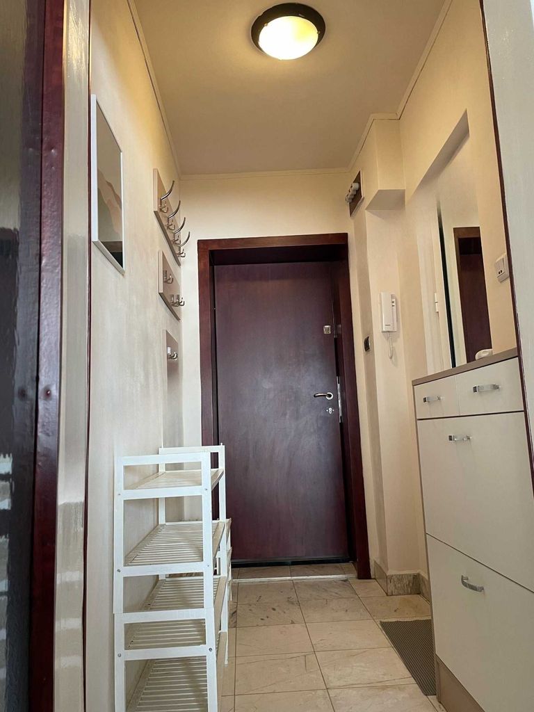 Дава се под наем Двустаен апартамент в София, Лозенец - 60 кв.м за 600 € - Снимка #3