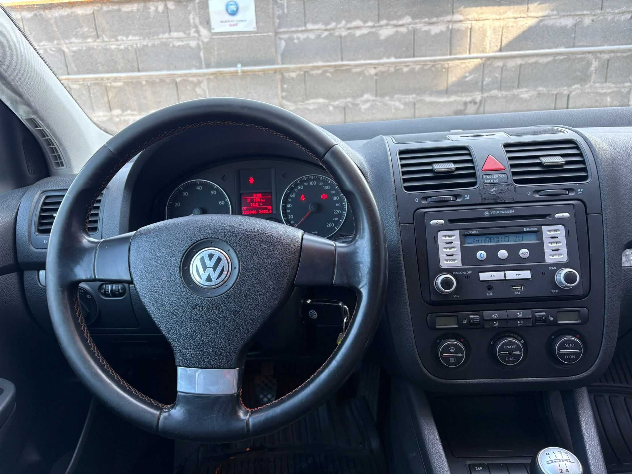 Vand   Volkswagen Golf V