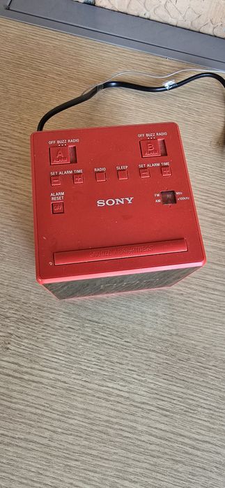 Radio ceas Sony ICF-C1T