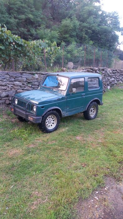 De vânzare Suzuki Samurai sj410.