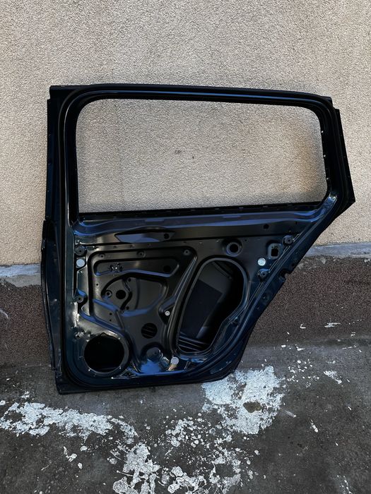 Ușă dreapta spate skoda superb 3 break.