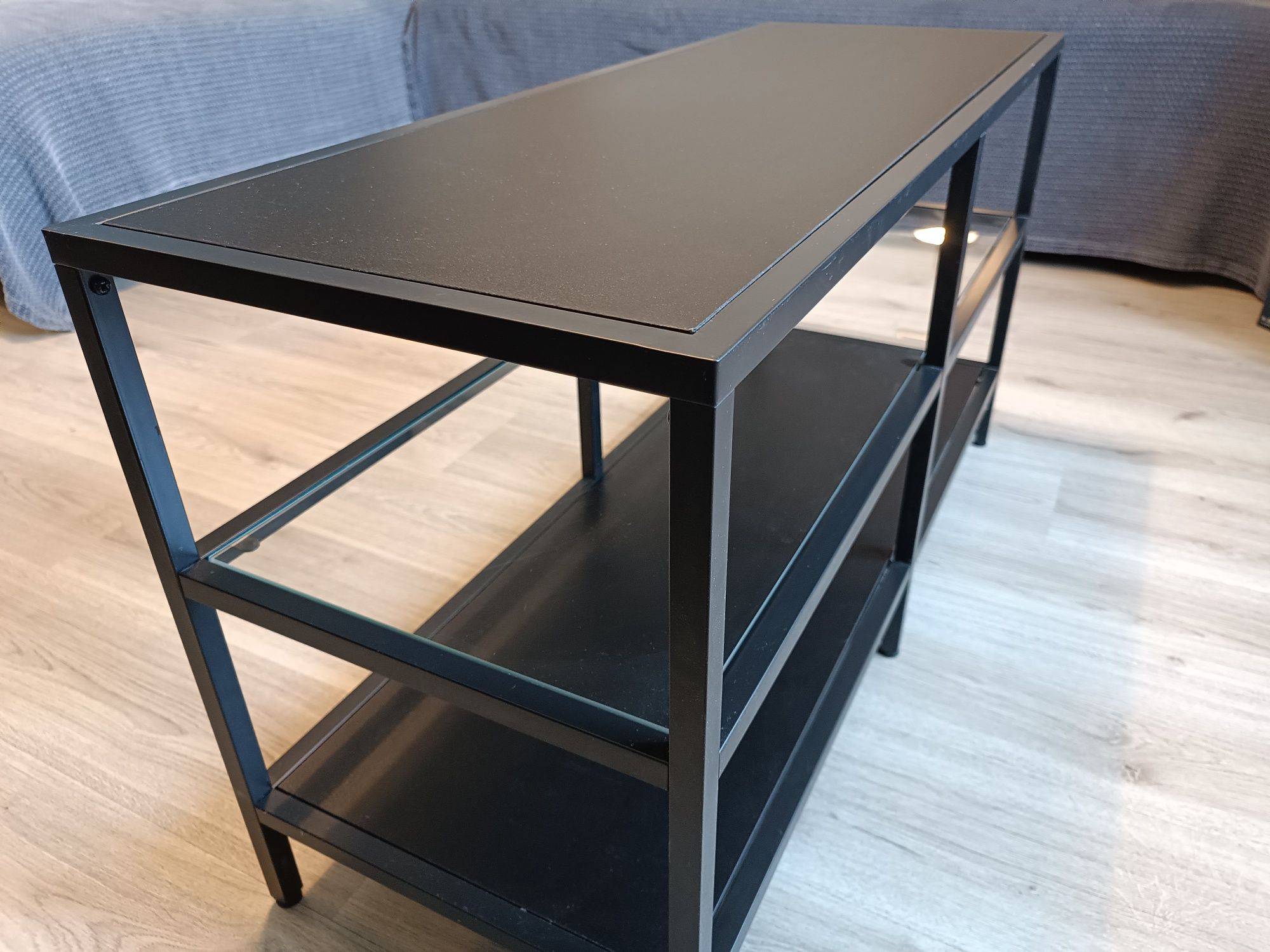 Холна масичка (TV) / етажерка IKEA