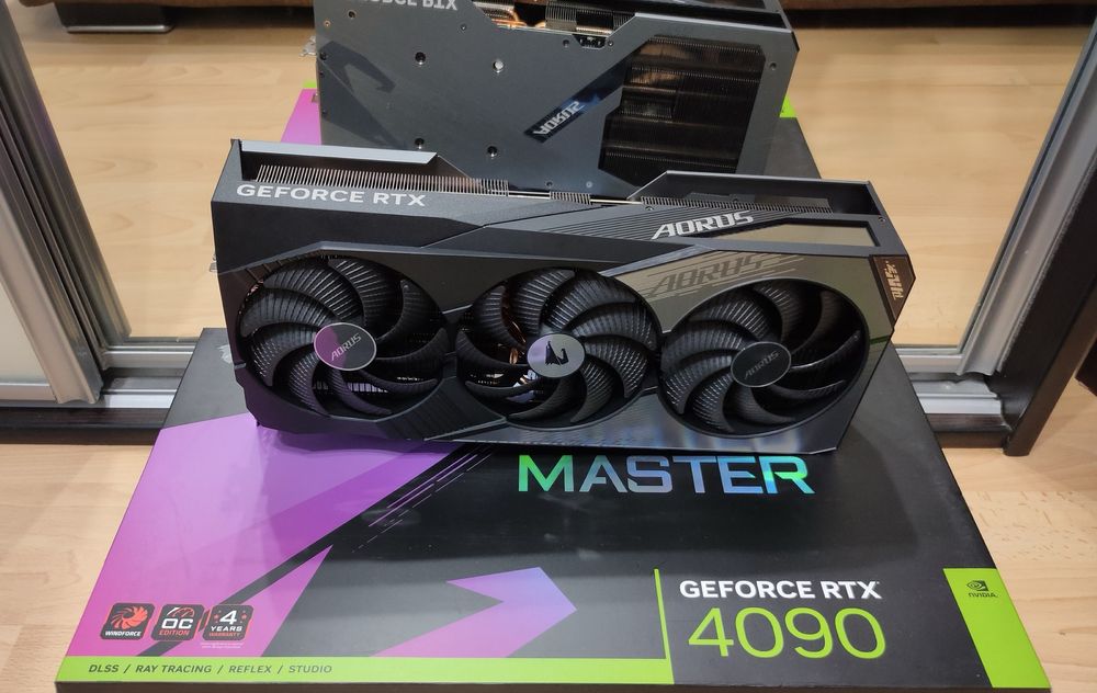 Видекарта RTX 4090 Aorus Master
