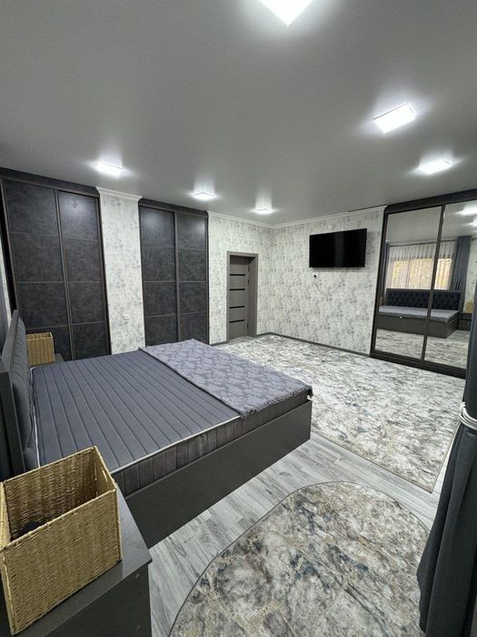 Продаётся дом на участке 8 соток Янги Узбекистан