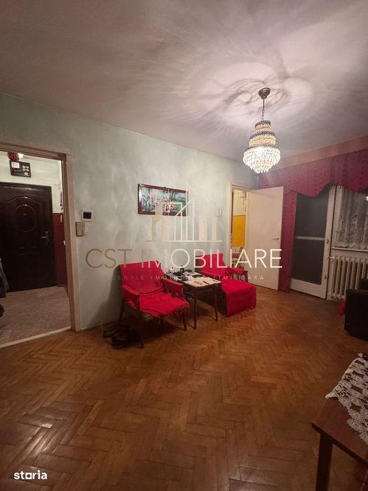 Apartament 3 camere de vanzare – Calea Sagului, Str. Martir Octavian