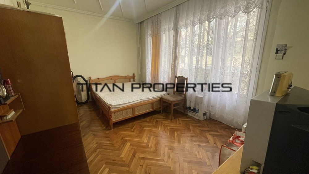 Продава се Двустаен апартамент в Бургас, Лазур - 72 кв.м за 2292 €/кв.м - Снимка #2