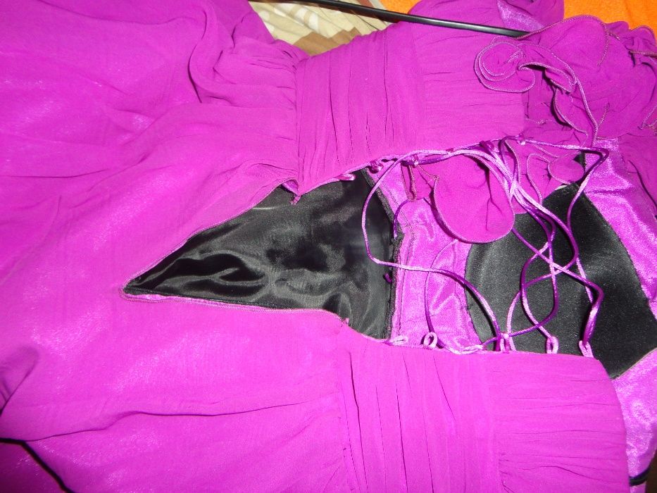 БАЛНА  лилава рокля едиствен модел произведен