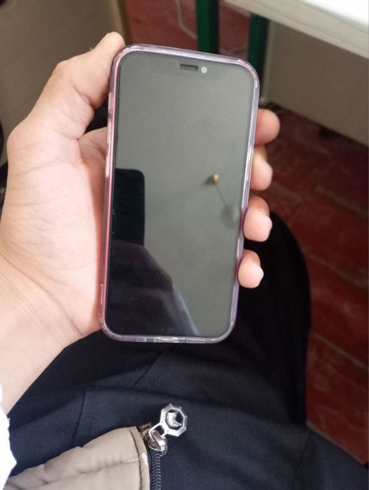 Iphone 12 mini srochna sotiladi