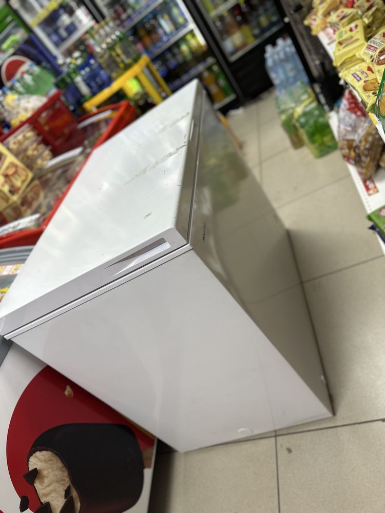 Продам морозильную камеру