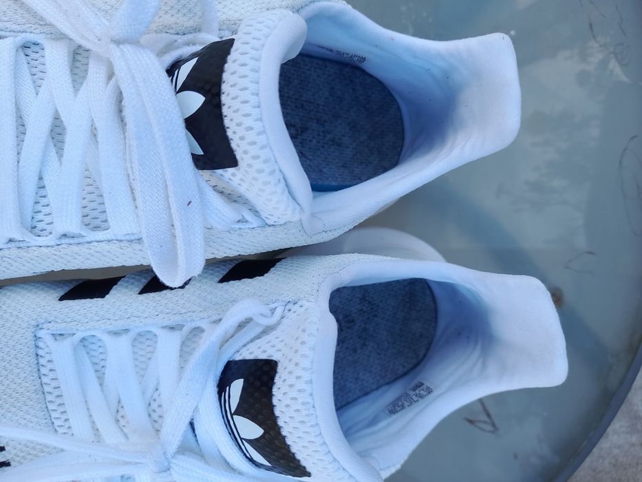 Adidas nr.47 stare impecabila