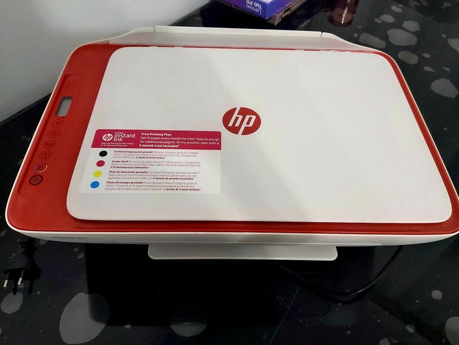 Мултифункционално мастиленоструйно цветно устройство HP DeskJet