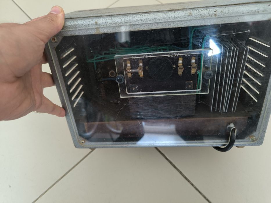 Redresor cu tensiune variabila