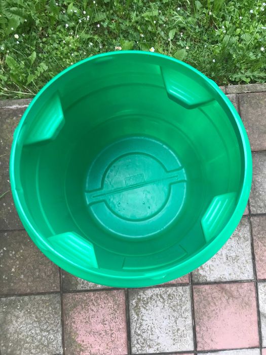 Vand butoi plastic de calitate_volum 120l