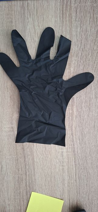 Перчатки одноразовые