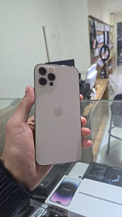 12 pro 128 Glod 78% ideal korobka dok bor