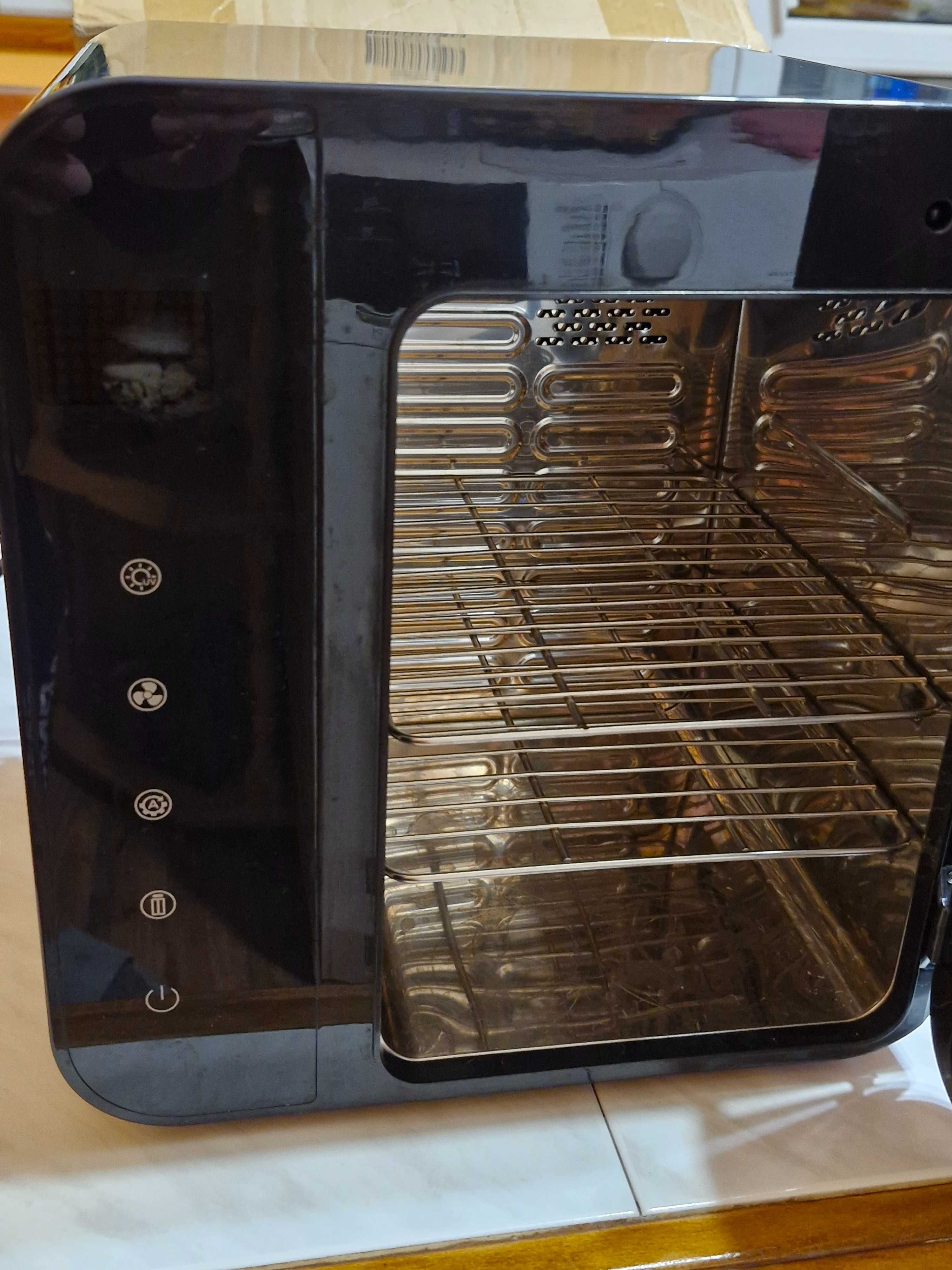 Продавам Tommee Tippee UV стерилизатор
