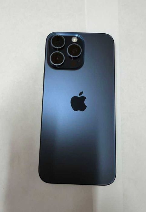 Iphone 15 pro Max 512 Gb,Blue Titanium, LL/A, Б/у. 2 шт. E-Sim