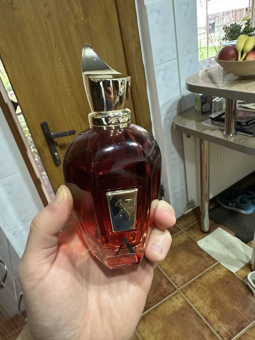 Vand parfum Xerjoff Alexandria 2 folosit putin din 100ml