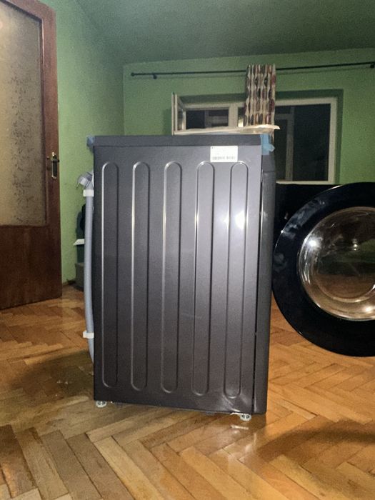 Masina de spalat cu uscator LG 9/6 KG