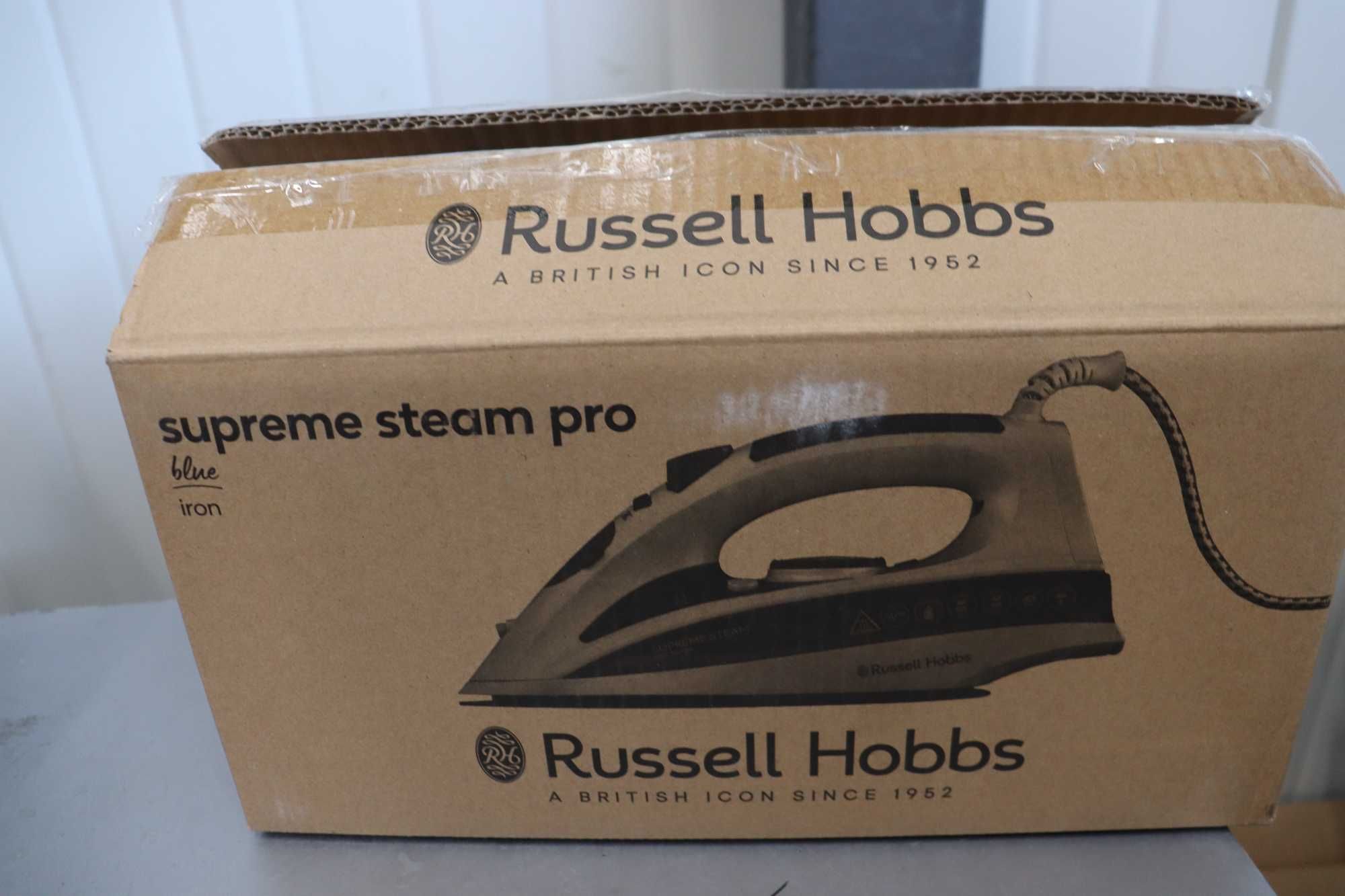 Парна ютия Russell Hobbs Supreme Steam Pro 2600W, 140 г/мин ПРОМОЦИЯ!