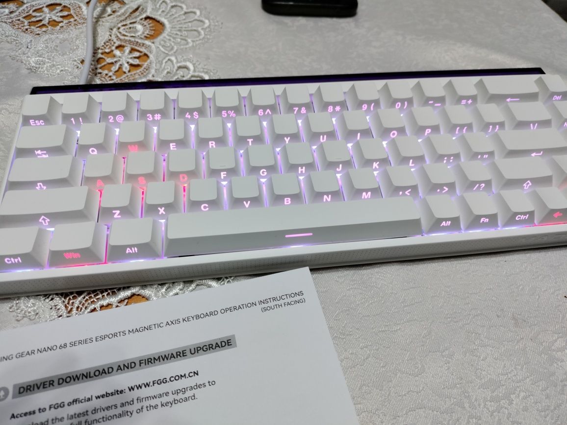 Магнитная клавиатура	 «NANO 68 pro».