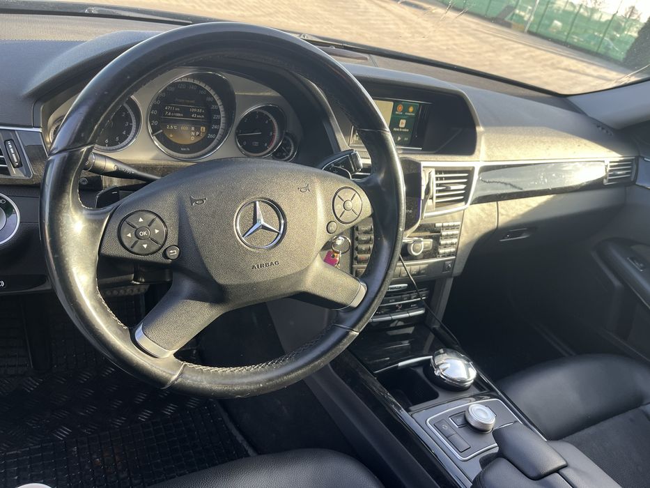 vand mercedes e clase 250 4 matic