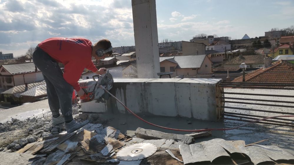 Decupare beton trasee electrice