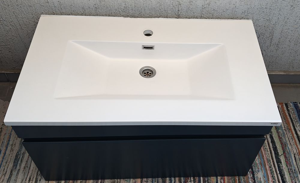 Mobilier de baie  lavoar + dulap
