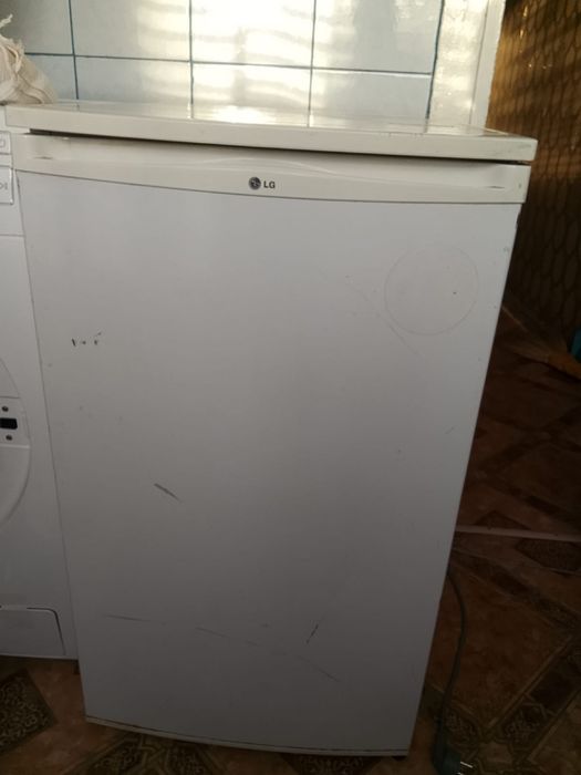 Холодильник сатылады