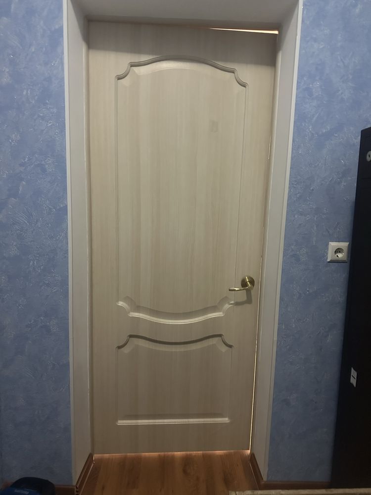 Двери б/у на выбор
