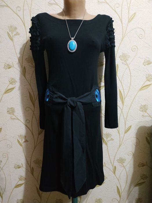 Платье чер.цвета. Размер 46. Турция