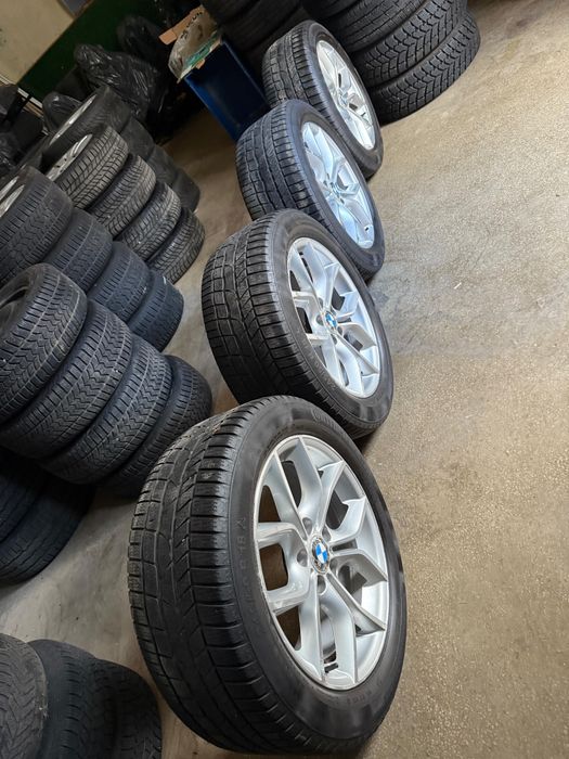 Jante Originale BMW X3/X4 pe 18 cu anvelope de iarna 245 50 18.